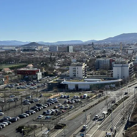 Meublé Les Dômes Du Parc 6ème