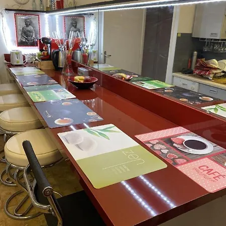 Meublé Les Dômes Du Parc 6ème Apartamento *